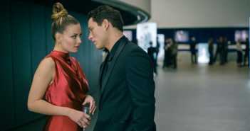 UN/DRESSED im Spätsommer exklusiv bei Prime Video