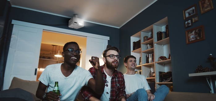 4K-Home-Entertainment-Projektoren BenQ TK705i & TK705STi vorgestellt